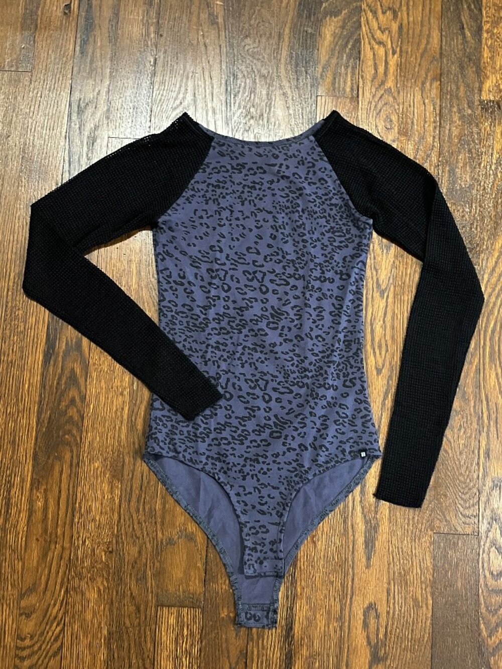 Insight animal leopard print contrast mesh L/S sleeve bodysuit sz 2 Small NWOT